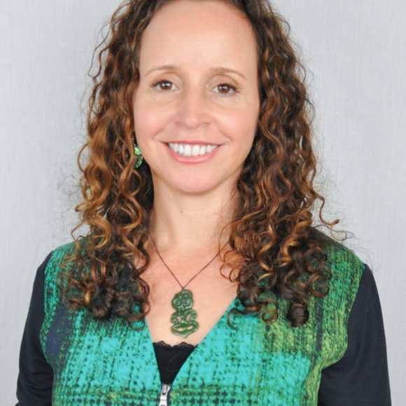 Meet Your Posher, Brandy - Picture 1 of 1